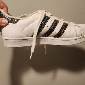 Girls Adidas tennis shoes